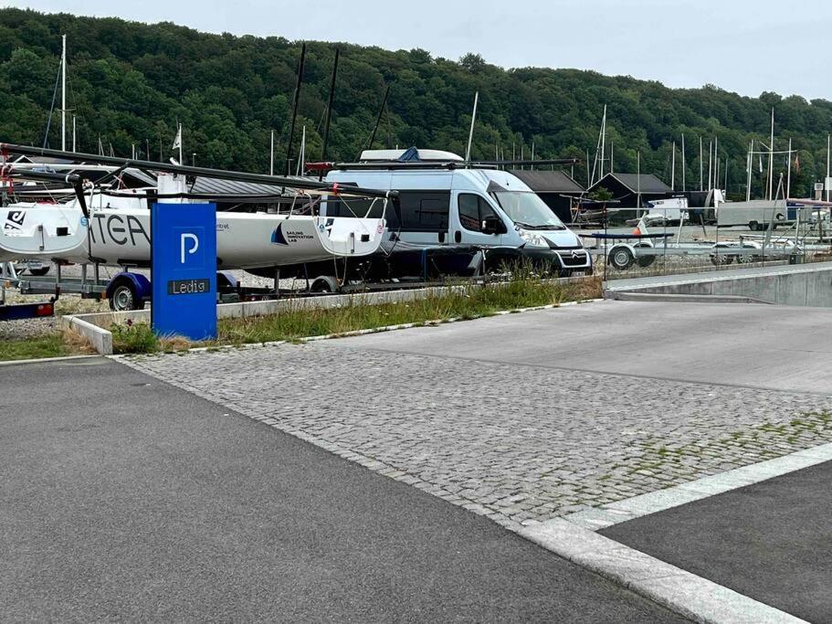 Bo Med Stil Og Udsigt Til Aarhus Lystbadehavn Exterior foto